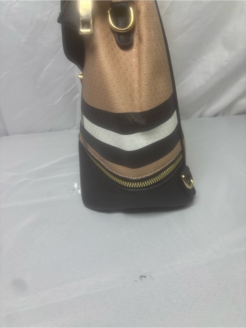 Black & White Women’s Shoulder Bag - Sleek Everyday Style